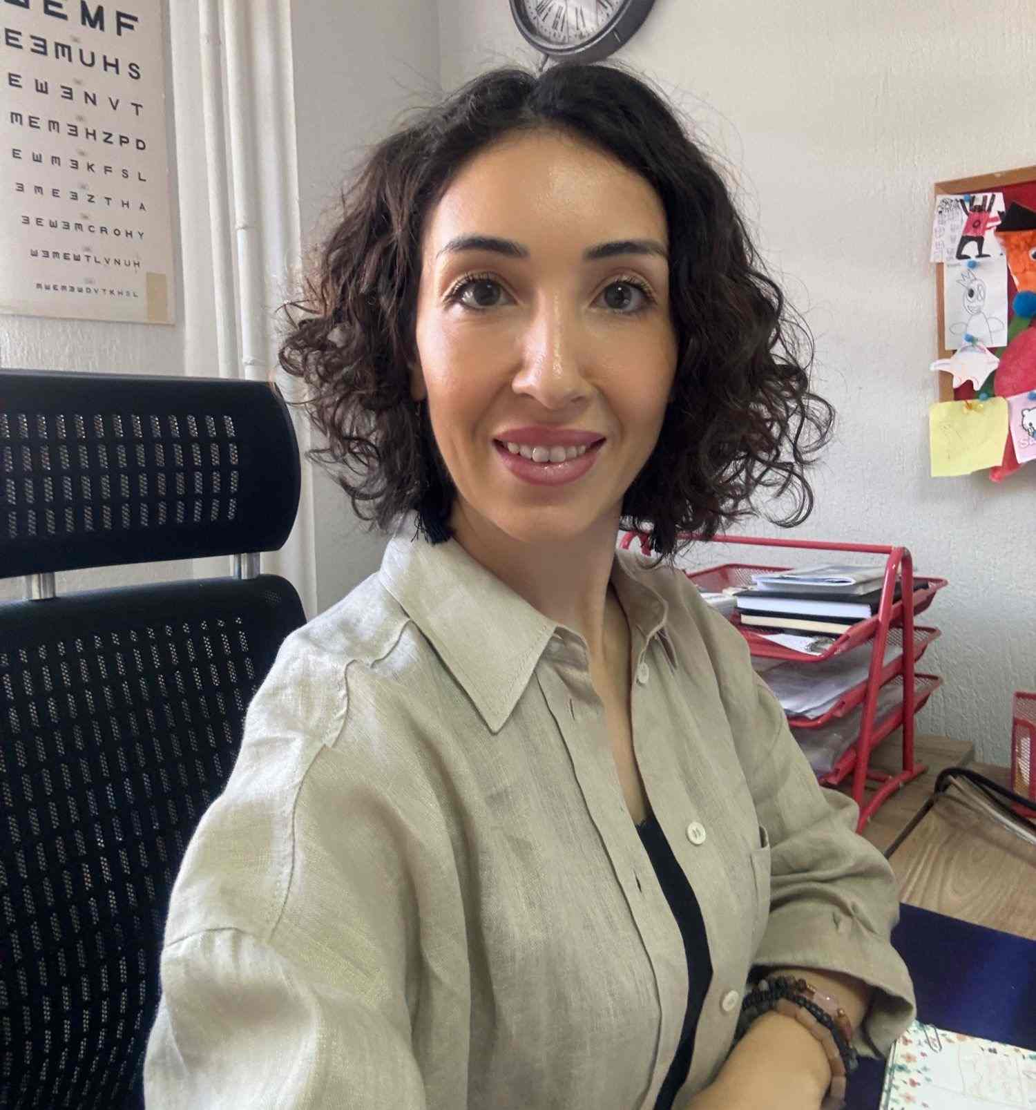 DR. EMİNE ŞAN